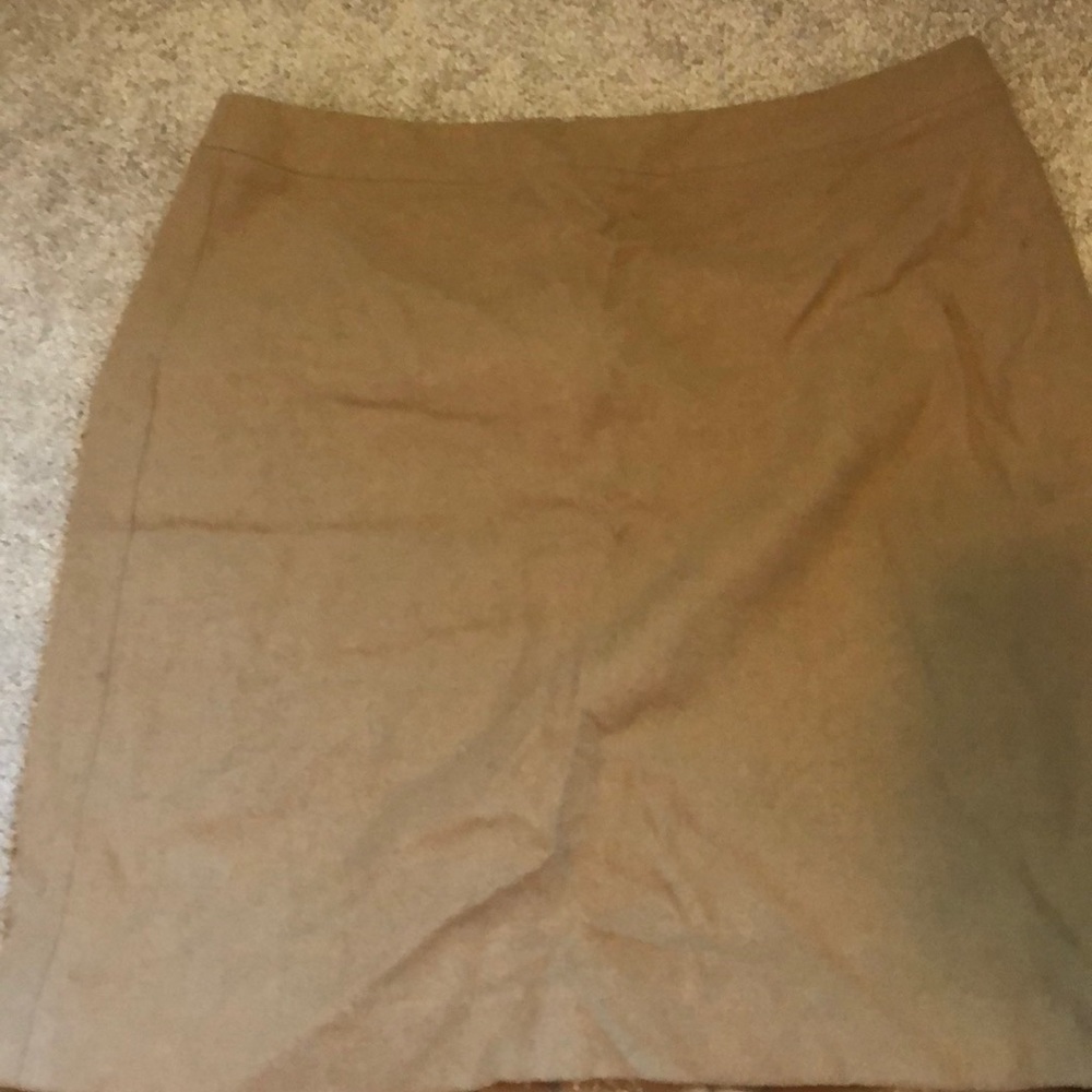 J crew wool pencil skirt size 14 camel